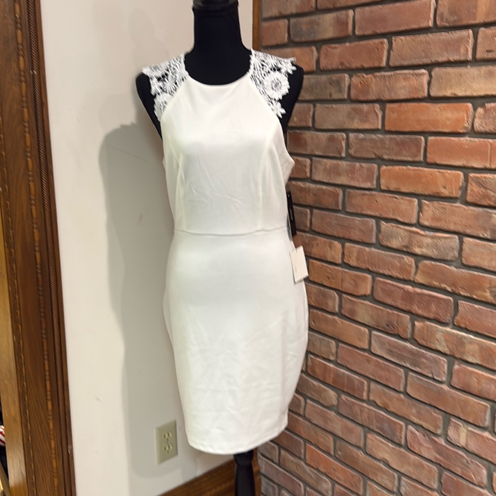 NWT - Women’s Lulu White Lined Dress Size Large
